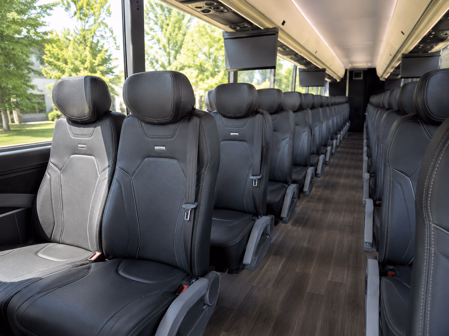 bachelorette and private group wine tour buses around hampton roads