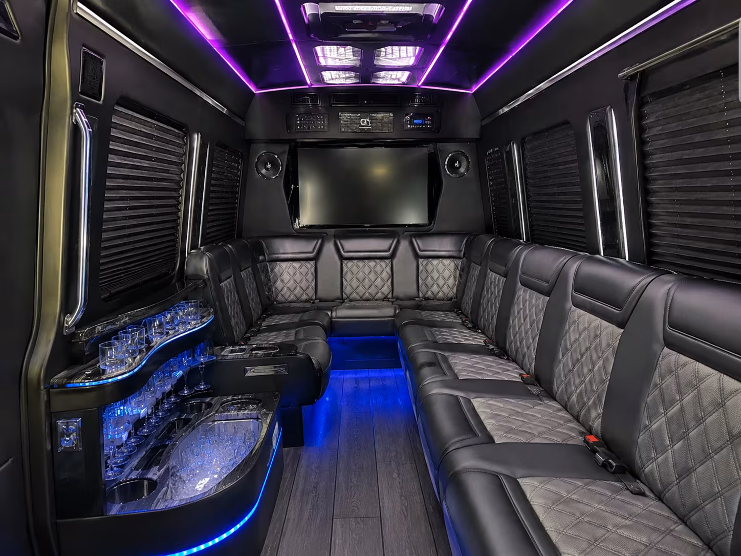buses that handle the downtown tunnel and hampton roads bridge tunnel on prom night