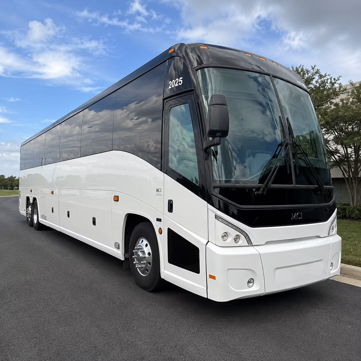 charter bus shuttles to naval station norfolk and surrounding installations