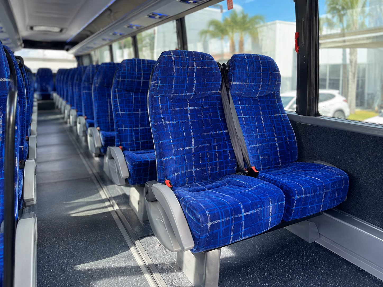 charter buses to the williamsburg winery and new kent wine country