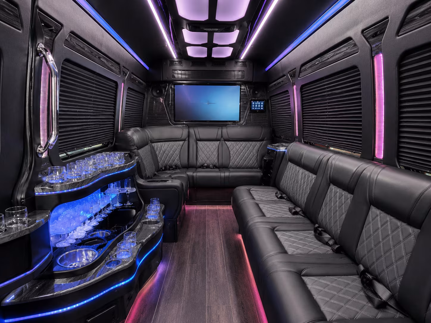 corporate and convention buses for norfolk s business events