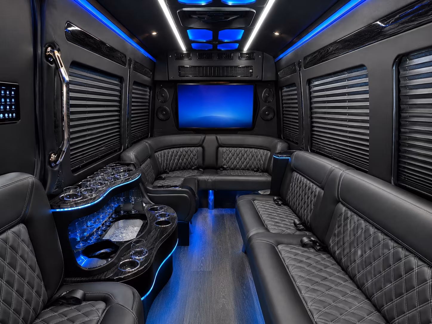 corporate event buses for meetings at hilton norfolk the main and downtown hotels