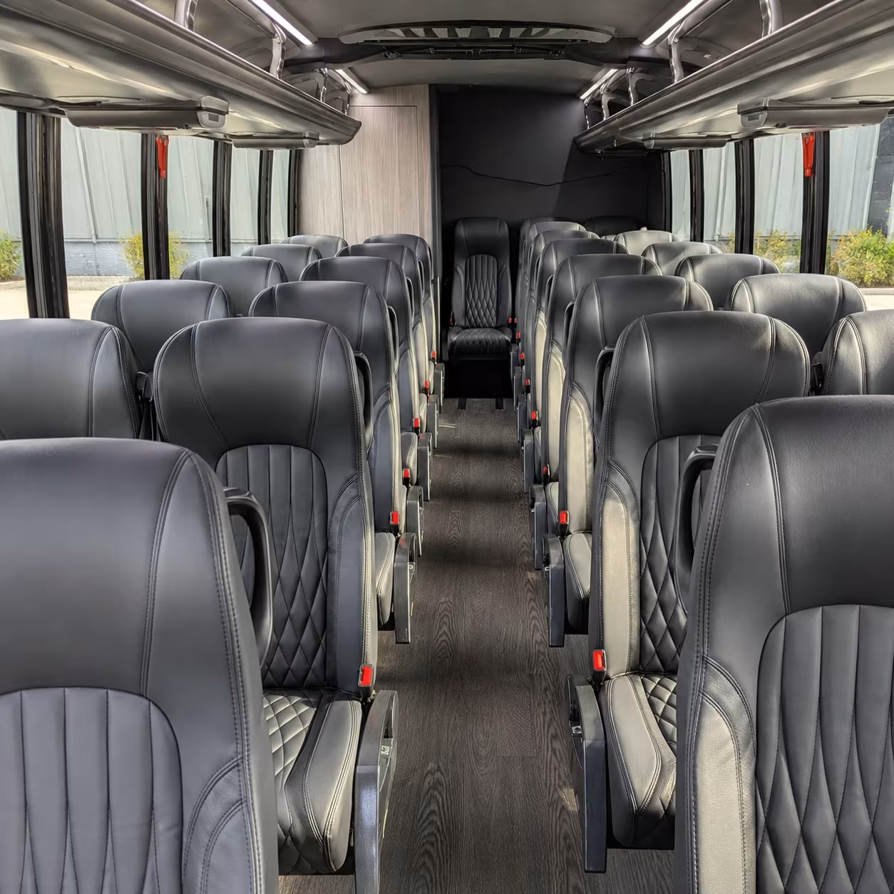 minibuses for chrysler museum of art and macarthur memorial trips