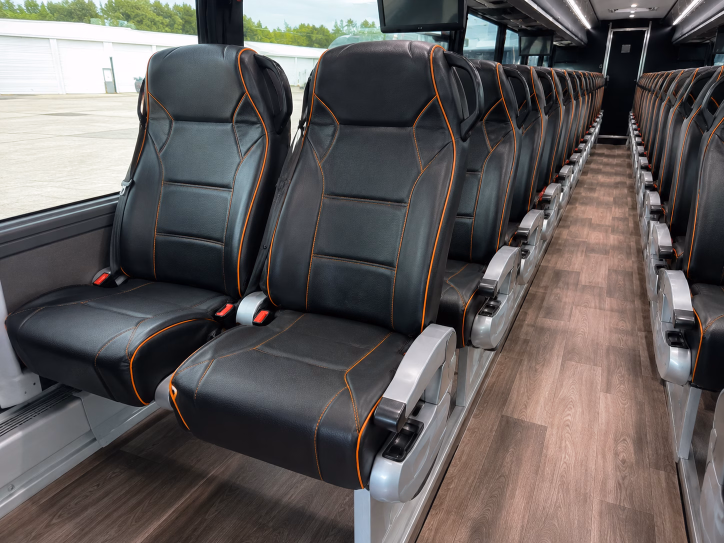 rehearsal dinner and multi day wedding weekend buses in norfolk