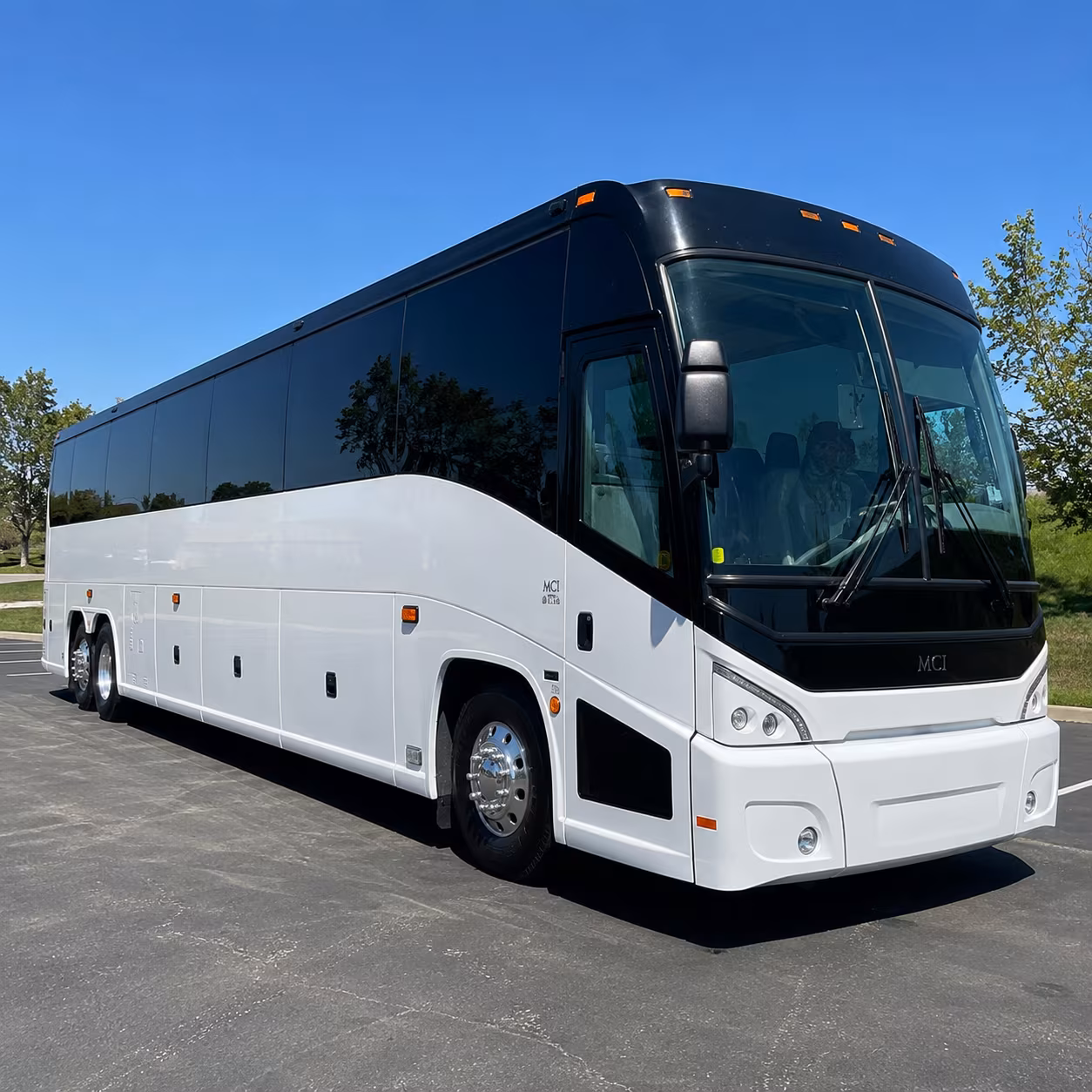 shuttle buses for government contractors near naval station norfolk