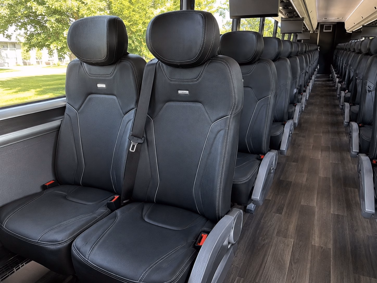 wine festival shuttle buses to town point park and nauticus